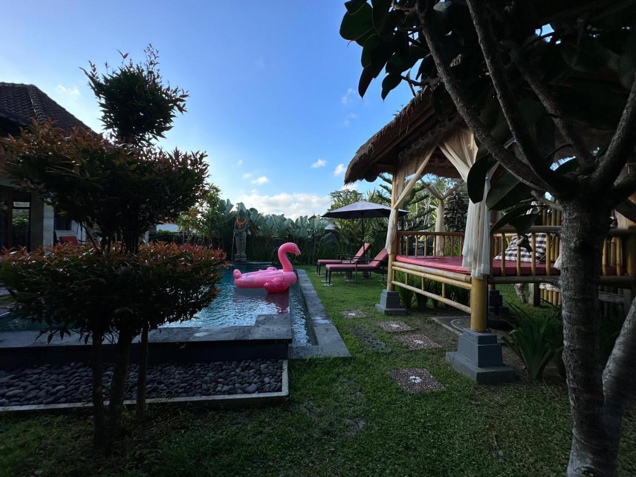 ウブド Mirah Houseヴィラ エクステリア 写真